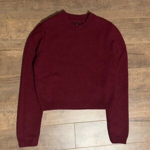 Women's Crewneck Sweater in Deep Wine